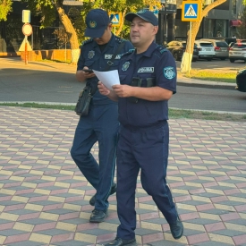 В Астане подросткам объяснили, почему нельзя мусорить, портить городское имущество и нарушать установленные правила